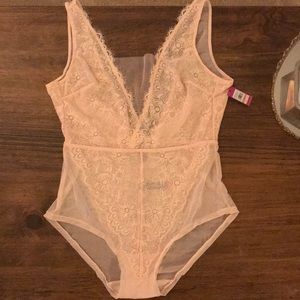 Vince Camuto bodysuit